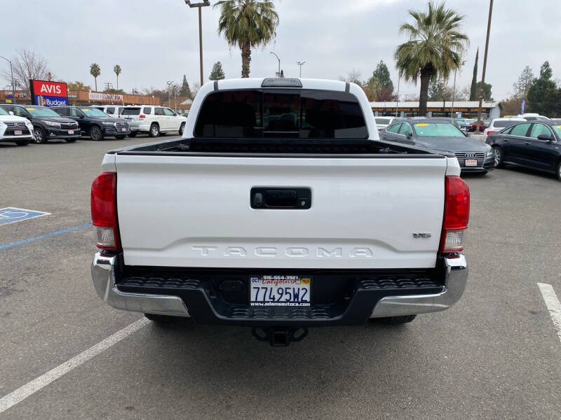 2017 Toyota Tacoma TRD Off Road photo 4