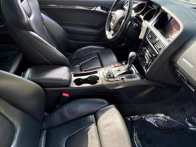2012 Audi S5 4.2 quattro Prestige