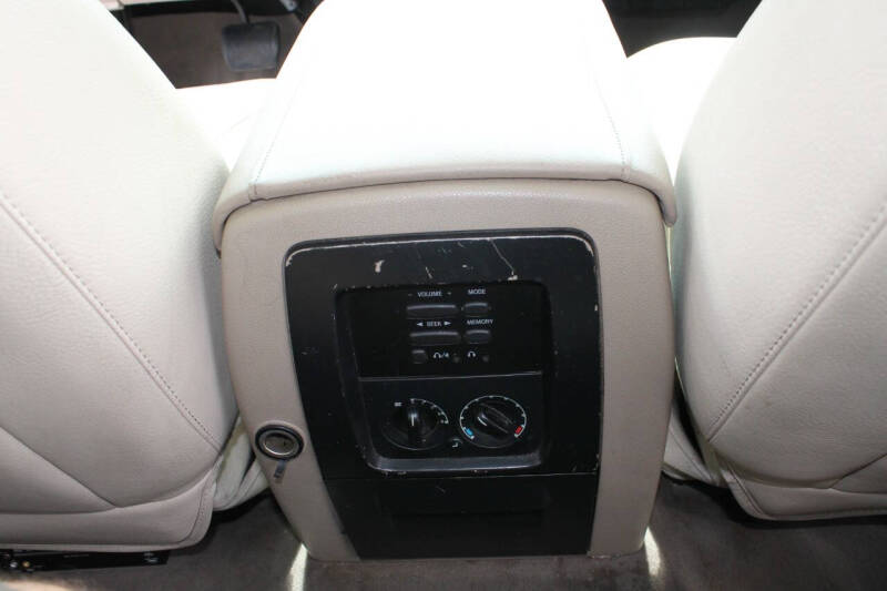 2003 Ford Expedition XLT