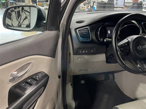 2018 Kia Sedona LX