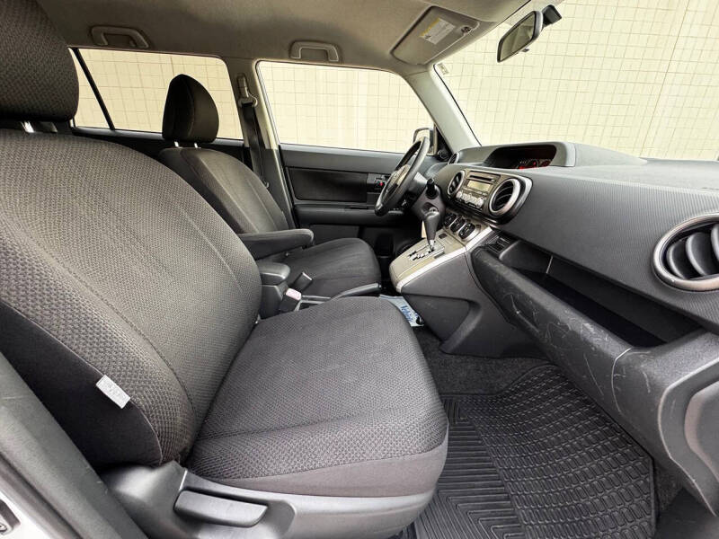 2008 Scion xB