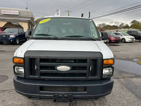 2014 Ford E-Series E-150