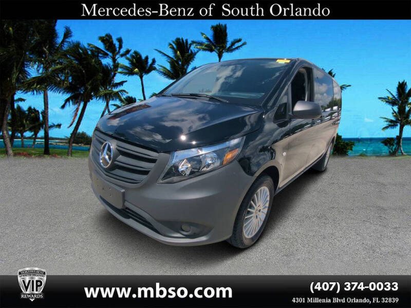 2023 Mercedes-Benz Metris Passenger