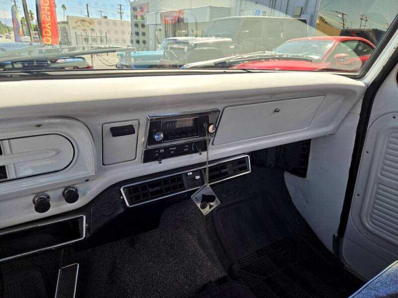 1967 Ford F-100
