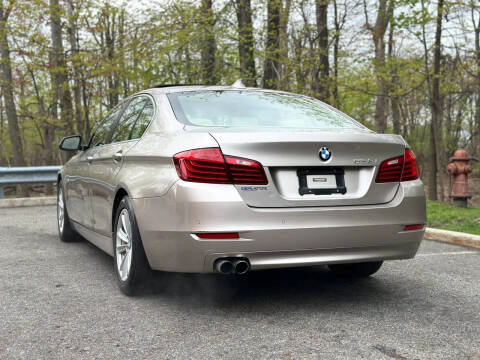 2015 BMW 5 Series 528i