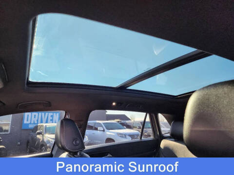 2020 Volkswagen Atlas Cross Sport V6 SEL R-Line 4Motion