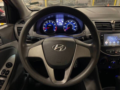 2017 Hyundai Accent SE