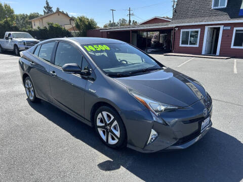 2016 Toyota Prius Three Touring