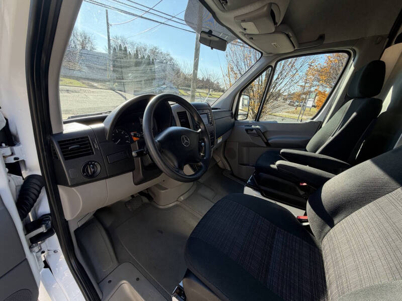 2016 Mercedes-Benz Sprinter 2500