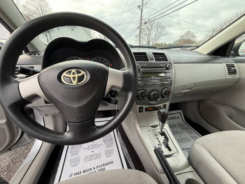 2011 Toyota Corolla LE