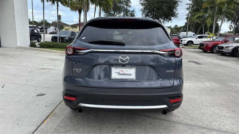 2022 Mazda CX-9 Carbon Edition