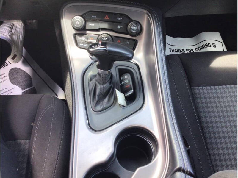 2023 Dodge Challenger SXT