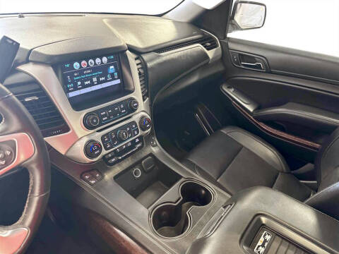 2017 GMC Yukon SLT