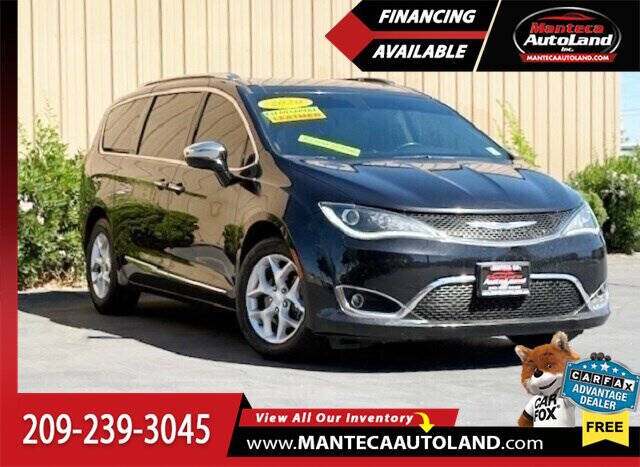 2020 Chrysler Pacifica Limited's photo