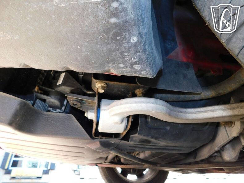 2002 Ford Thunderbird Deluxe