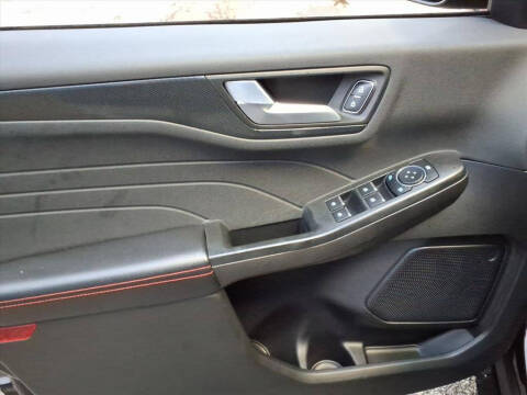 2023 Ford Escape Hybrid ST-Line