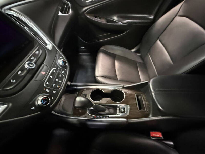 2022 Chevrolet Malibu Premier