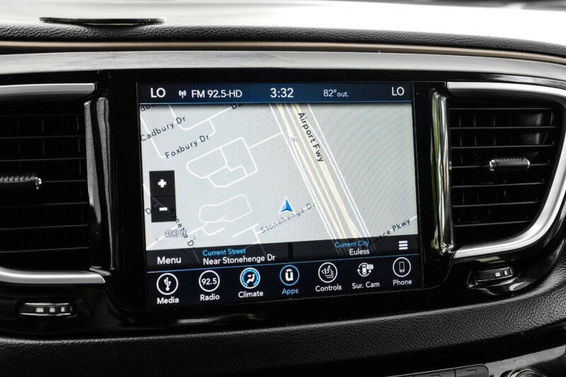 2018 Chrysler Pacifica Touring L Plus