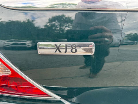 2004 Jaguar XJ-Series XJ8
