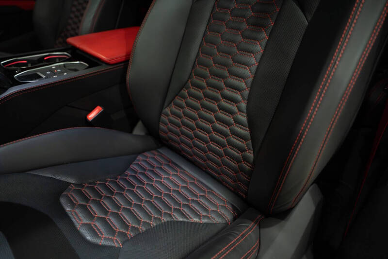 2022 Lamborghini Urus