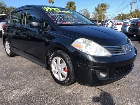 2009 Nissan Versa for sale at RIVERSIDE MOTORCARS INC - South Lot in New Smyrna Beach FL