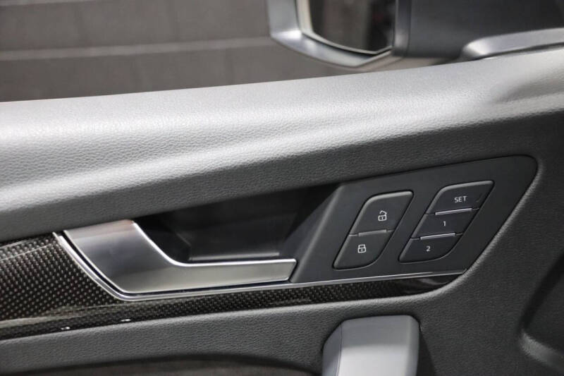 2020 Audi SQ5 3.0T quattro Premium Plus