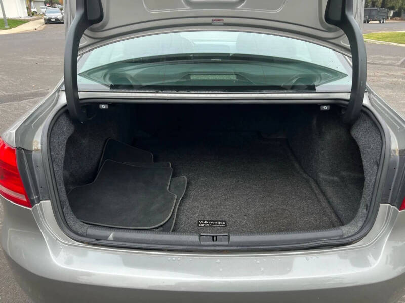 2014 Volkswagen Passat