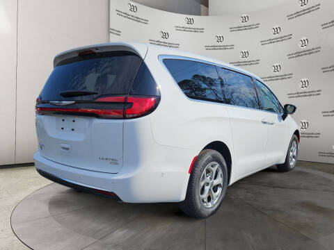 2024 Chrysler Pacifica Limited