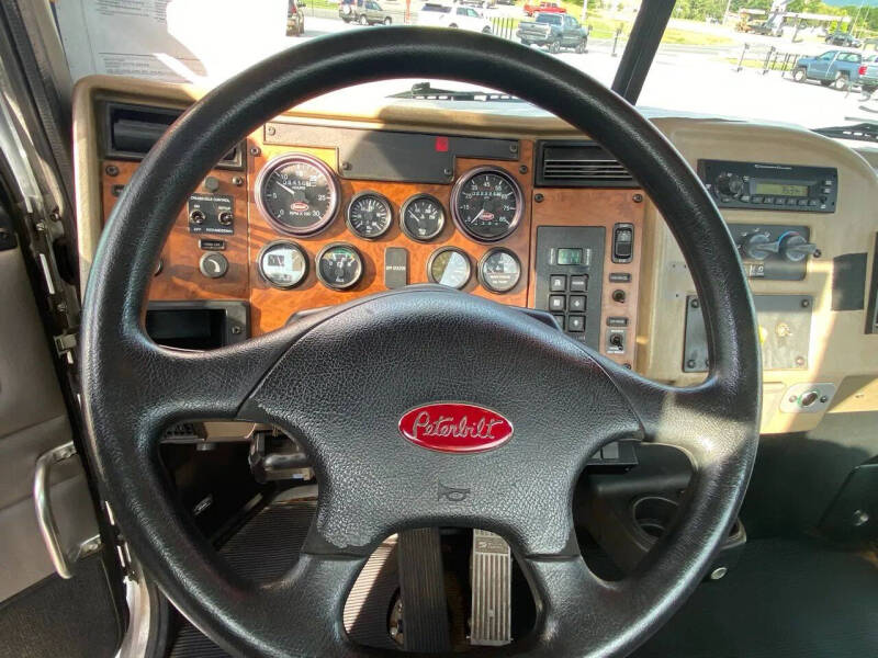 2009 Peterbilt 340