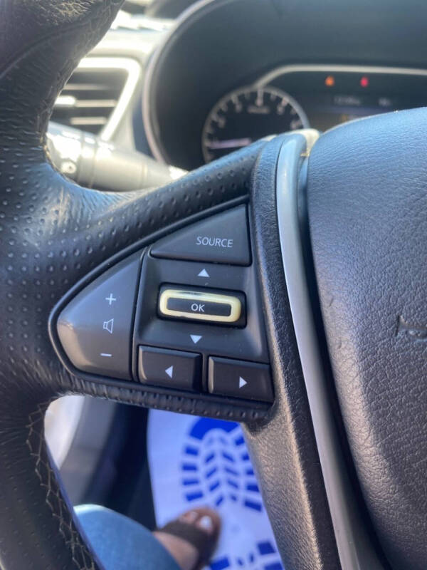 2017 Nissan Maxima