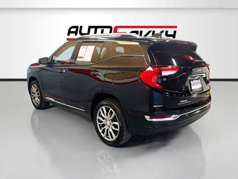 2024 GMC Terrain Denali
