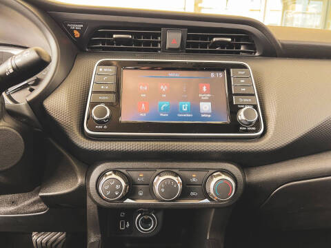 2025 Nissan Kicks Play S