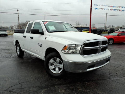 2024 RAM 1500 Classic SLT