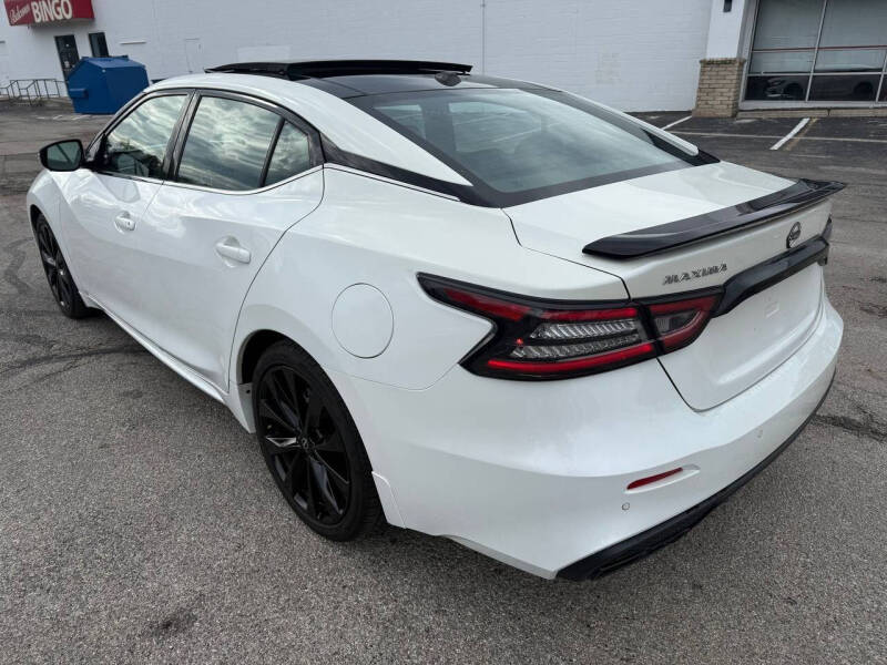 2023 Nissan Maxima 3.5 SR