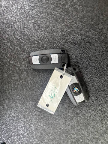 2011 BMW 3 Series 328i