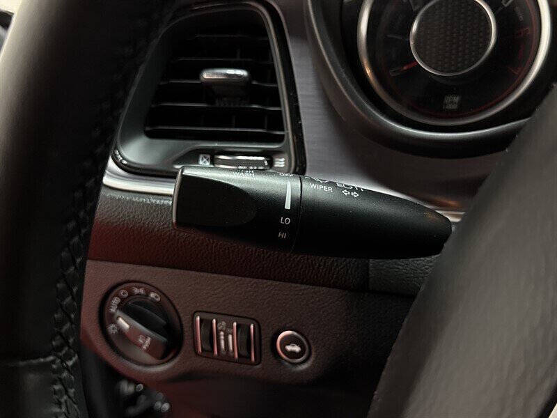 2015 Dodge Challenger R/T