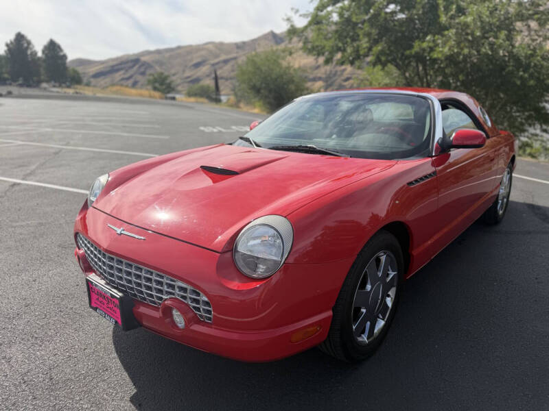 2002 Ford Thunderbird Deluxe