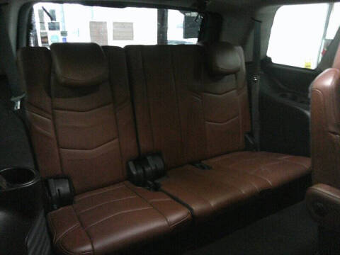 2018 Cadillac Escalade Luxury