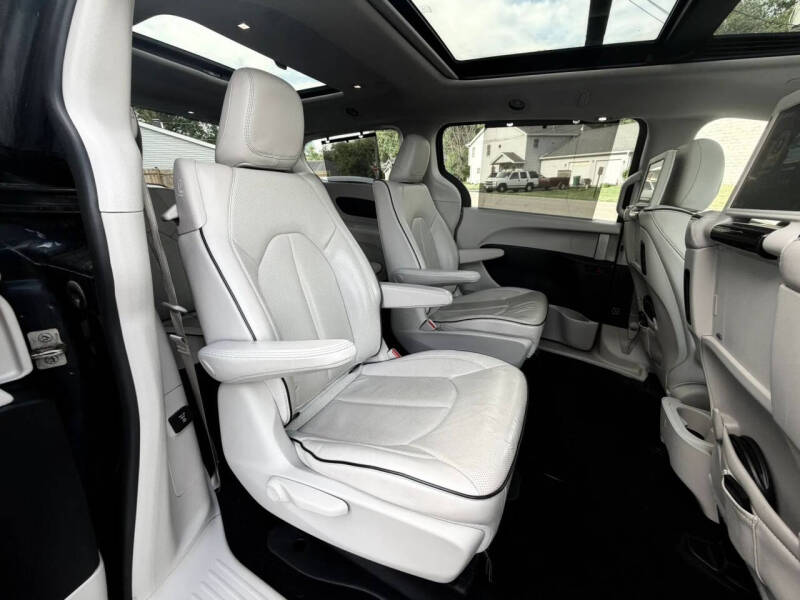 2019 Chrysler Pacifica Hybrid