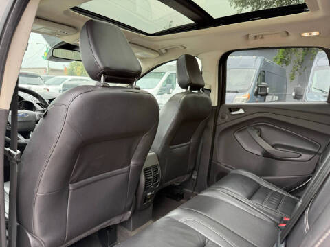 2019 Ford Escape Titanium