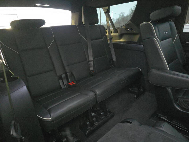 2023 Cadillac Escalade ESV Premium Luxury