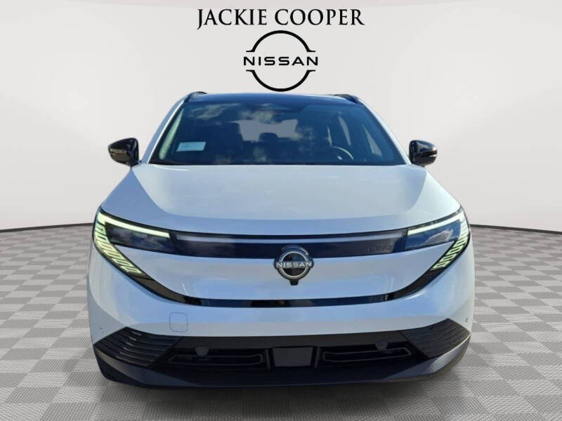 2026 Nissan LEAF Platinum+