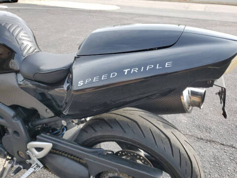 2004 Triumph Speed Triple