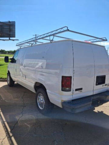 2011 Ford E-Series E-250
