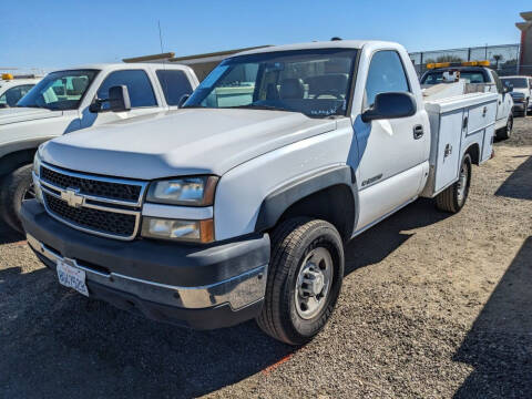 2007 Chevrolet Silverado 2500HD for sale at Vehicle Center in Rosemead CA