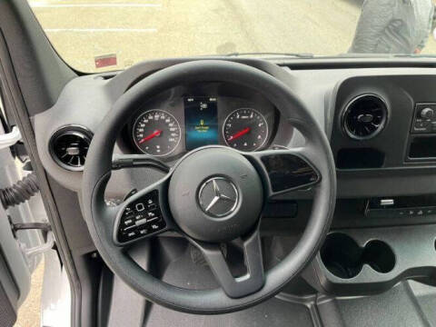 2024 Mercedes-Benz Sprinter