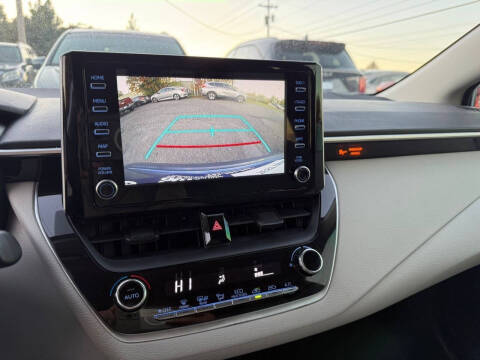 2020 Toyota Corolla LE