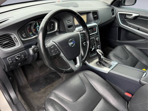 2015 Volvo S60 T5 Drive-E Platinum