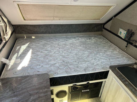 2019 Flagstaff Camping Trailer