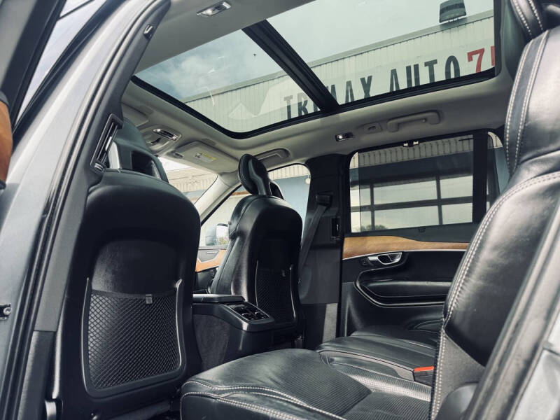 2018 Volvo XC90 T6 Inscription